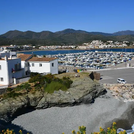 Apartment Familiar En Cerca De La Playa De Grifeu, 2 Y Parking - Es-170-76 Llanca